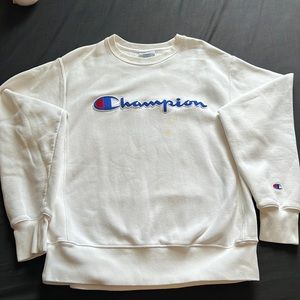 Medium champion sweatshirt